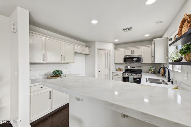11809 W MAUI Lane, El Mirage, AZ 85335