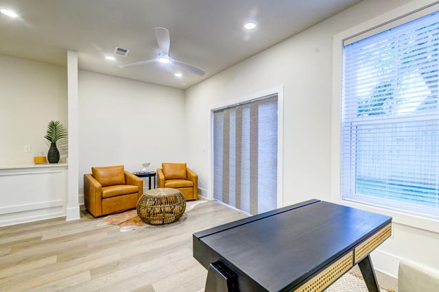 1150 Valdosta Street Unit 303, North Charleston, SC 29405