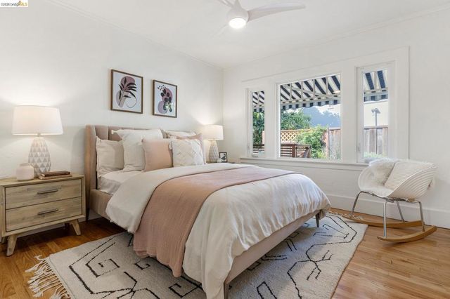 1240 Bates Rd, Oakland, CA 94610