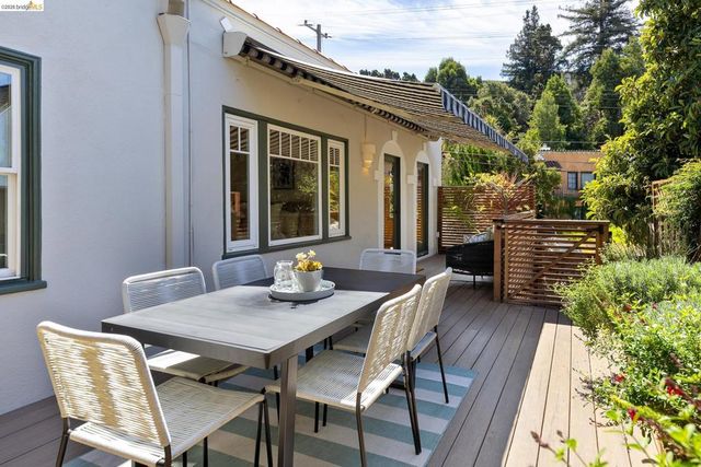 1240 Bates Rd, Oakland, CA 94610