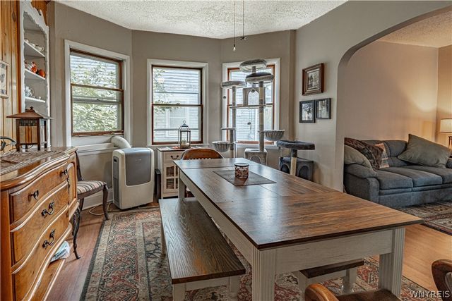 2222 Whitney Avenue, Niagara Falls, NY 14301
