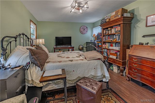 2222 Whitney Avenue, Niagara Falls, NY 14301