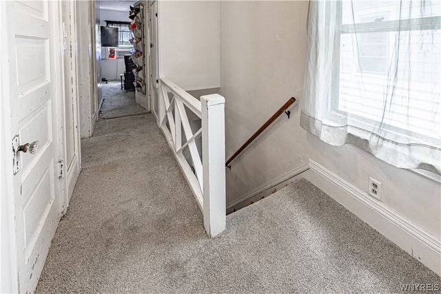 2222 Whitney Avenue, Niagara Falls, NY 14301