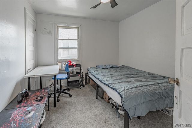 2222 Whitney Avenue, Niagara Falls, NY 14301