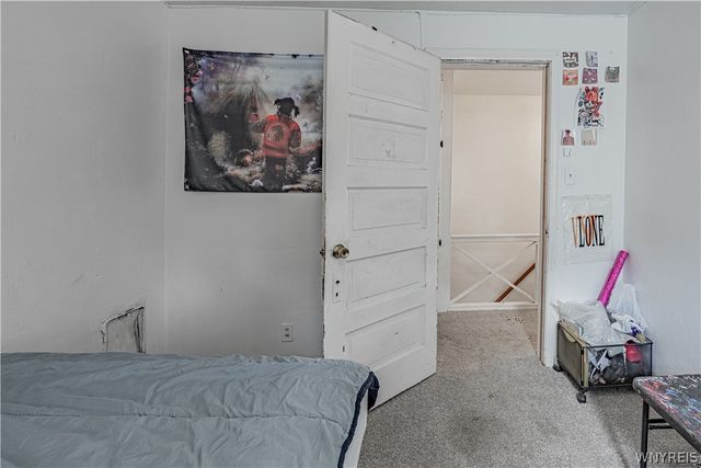 2222 Whitney Avenue, Niagara Falls, NY 14301