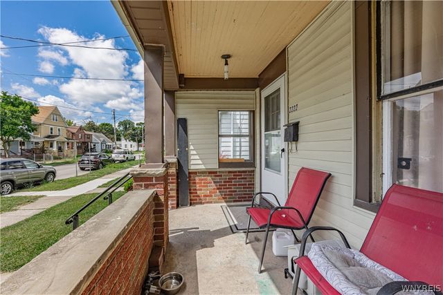 2222 Whitney Avenue, Niagara Falls, NY 14301
