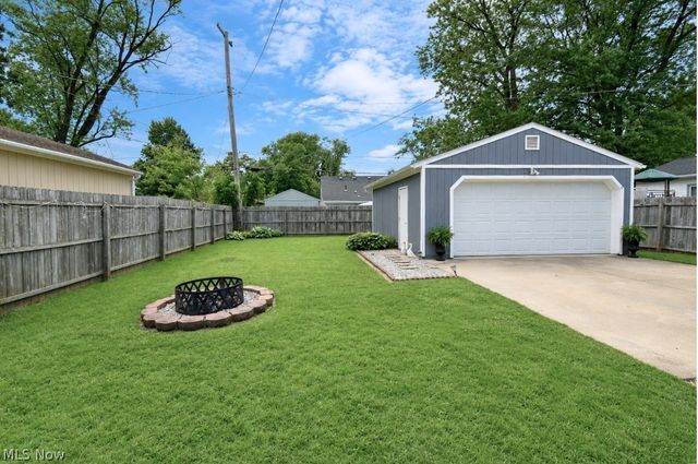 4738 Belle Meadow Road, Mentor, OH 44060