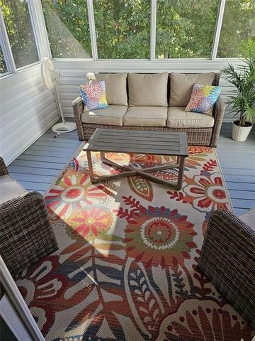 242 Barrington Drive, Hiram, GA 30141