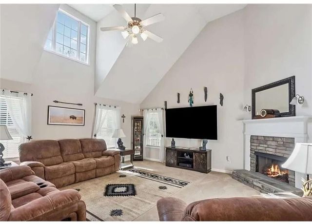 242 Barrington Drive, Hiram, GA 30141