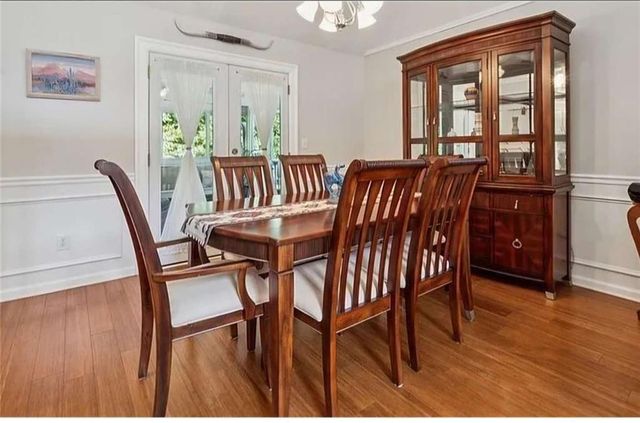 242 Barrington Drive, Hiram, GA 30141