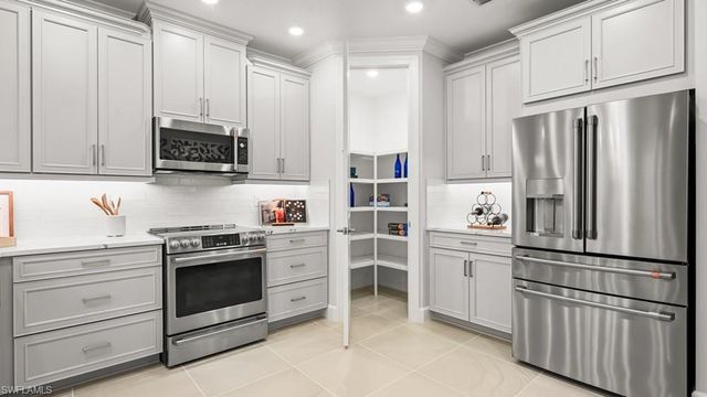 15336 Giardino DR 26-102, Naples, FL 34114