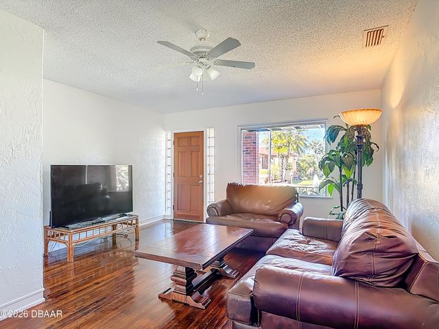 340 Zelda Boulevard, Daytona Beach, FL 32118