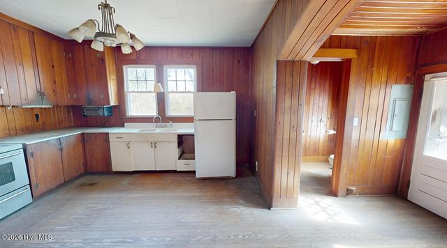 1502 Herrington Road, Elizabeth City, NC 27909