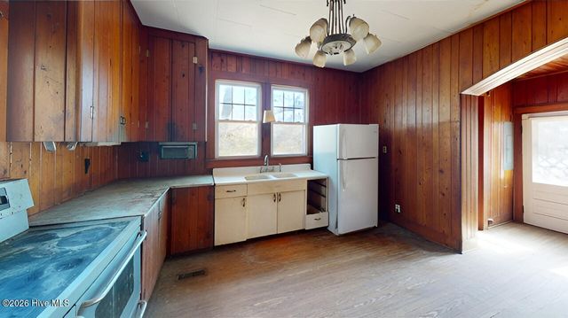 1502 Herrington Road, Elizabeth City, NC 27909