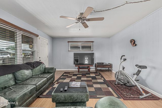 1009 N Coolidge Avenue, Casa Grande, AZ 85122