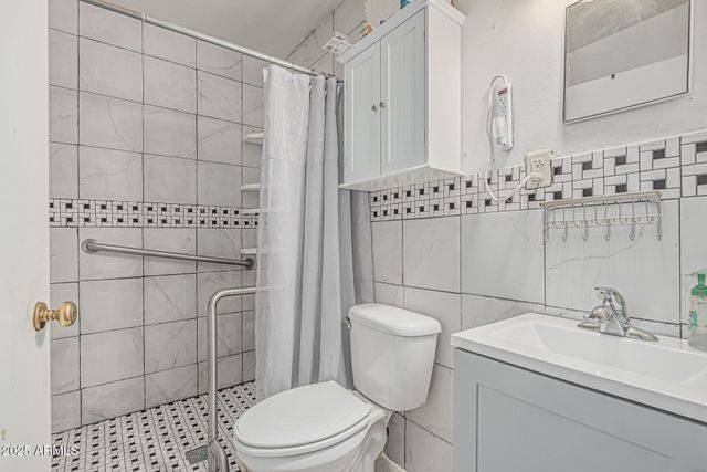 1009 N Coolidge Avenue, Casa Grande, AZ 85122