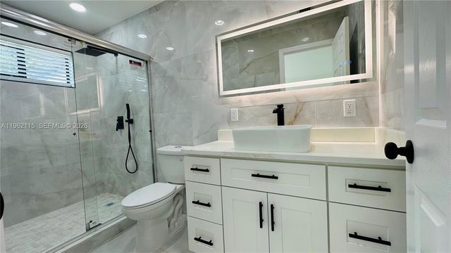 40 NW 125th Street, North Miami, FL 33168