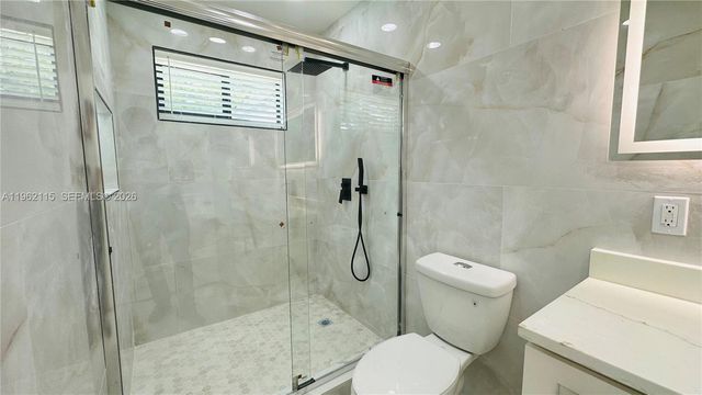 40 NW 125th Street, North Miami, FL 33168
