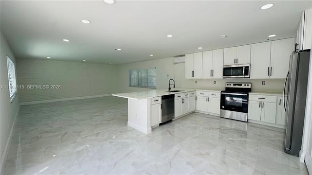 40 NW 125th Street, North Miami, FL 33168