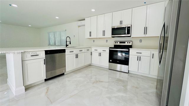 40 NW 125th Street, North Miami, FL 33168