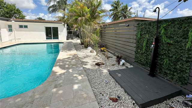 40 NW 125th Street, North Miami, FL 33168