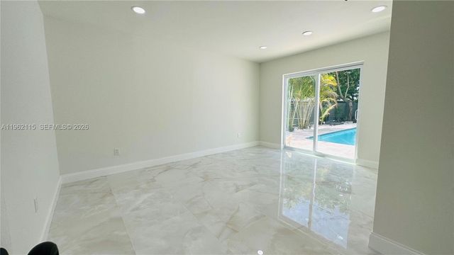 40 NW 125th Street, North Miami, FL 33168