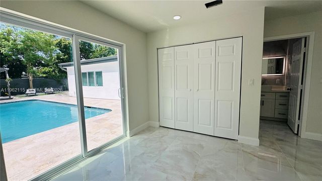 40 NW 125th Street, North Miami, FL 33168