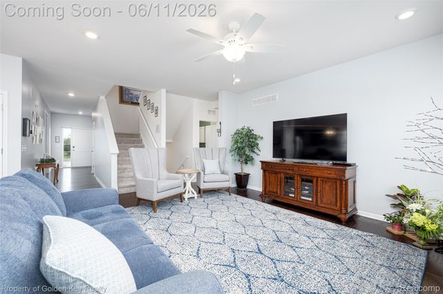 8238 Carston Lane, Green Oak Township, MI 48116