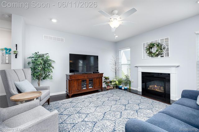 8238 Carston Lane, Green Oak Township, MI 48116