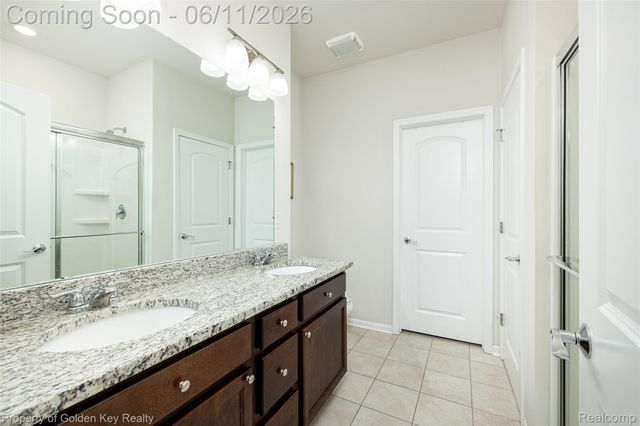 8238 Carston Lane, Green Oak Township, MI 48116