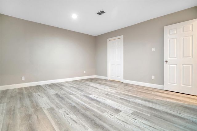 1314 E Red Cedar Circle, Spring, TX 77380