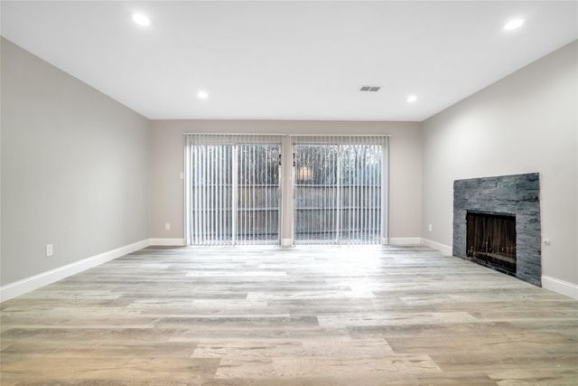 1314 E Red Cedar Circle, Spring, TX 77380
