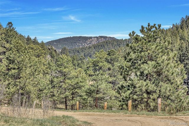 12183 Arnett Ranch Road, Littleton, CO 80127