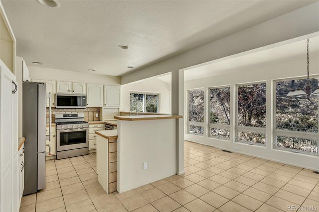 12183 Arnett Ranch Road, Littleton, CO 80127