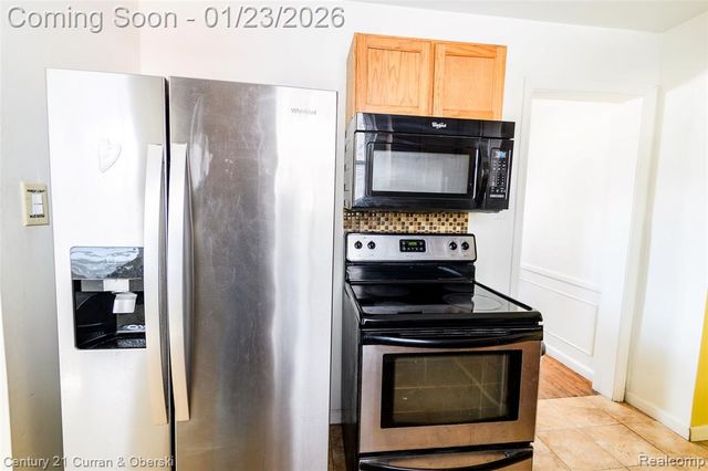 862 Moran Avenue, Lincoln Park, MI 48146