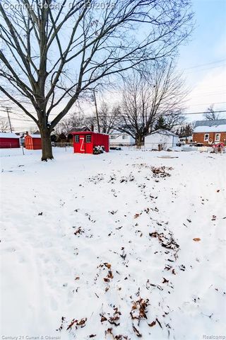 862 Moran Avenue, Lincoln Park, MI 48146