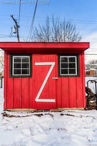 862 Moran Avenue, Lincoln Park, MI 48146