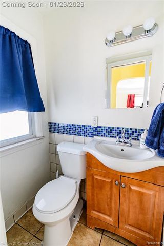 862 Moran Avenue, Lincoln Park, MI 48146