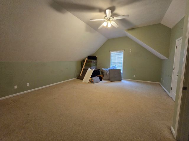 594 Mountain View Dr, Clarksville, TN 37043