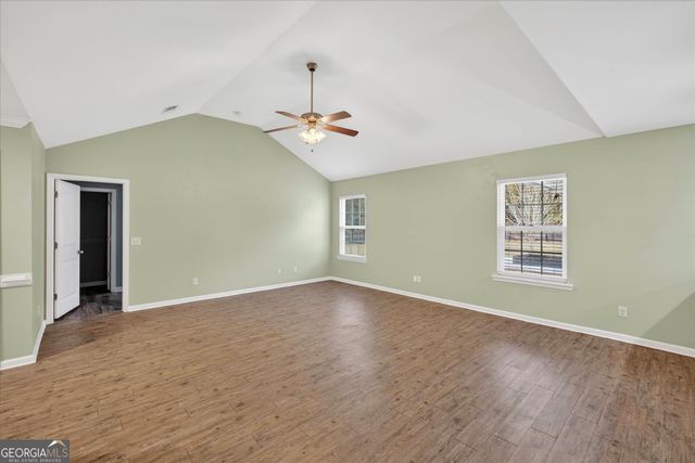 200 Abigail Circle, Ellabell, GA 31308