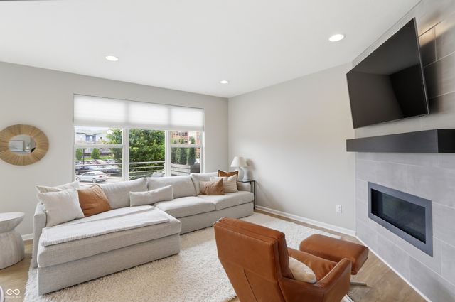 12932 Grand Vue Drive, Carmel, IN 46032