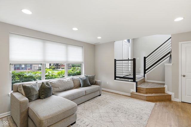 12932 Grand Vue Drive, Carmel, IN 46032