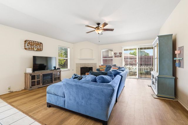 2310 Mallard Drive, Melissa, TX 75454