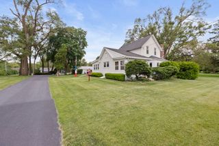 30w311 W Bartlett Road, Bartlett, IL 60103