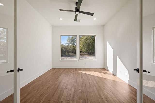 4005 Brown Bear Drive, Aledo, TX 76008