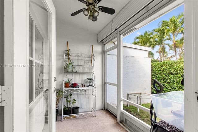 6207 Floral Lakes Dr 6207, Delray Beach, FL 33484