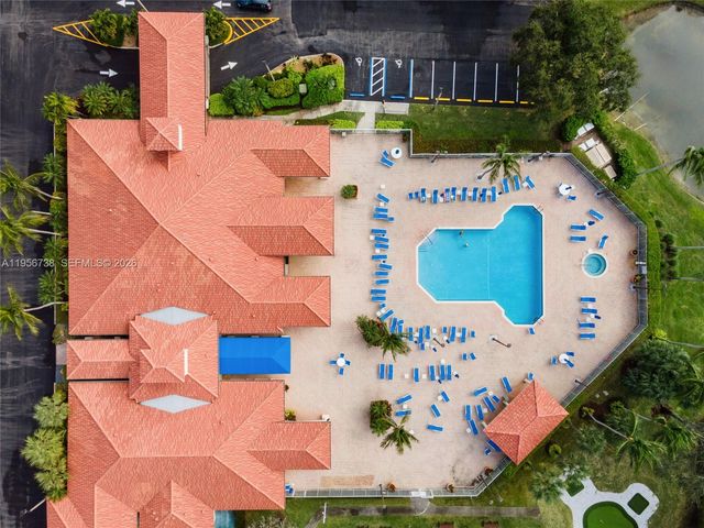 6207 Floral Lakes Dr 6207, Delray Beach, FL 33484