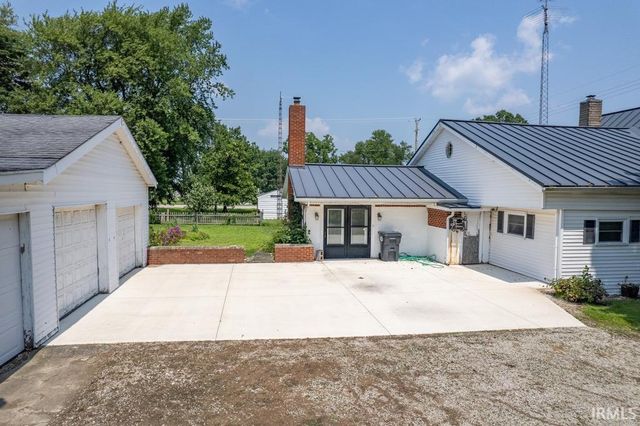 6970 N 100 W, Hartford City, IN 47348