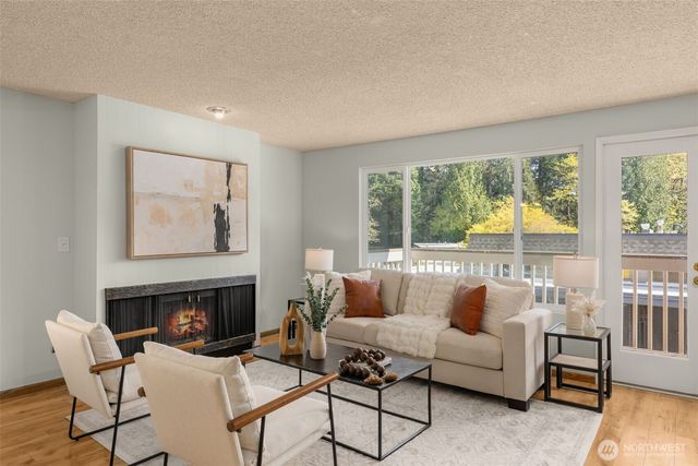 243 169th Avenue NE, Bellevue, WA 98008