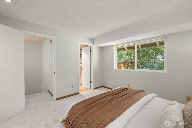 243 169th Avenue NE, Bellevue, WA 98008